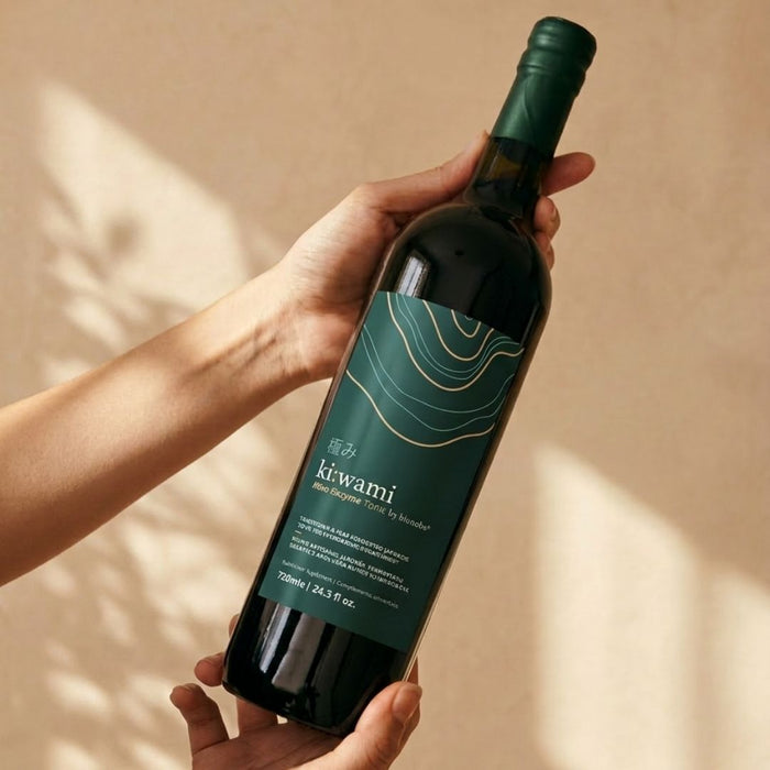 Botella y caja de kiwami®