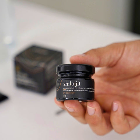 Shilajit Dorado | Crudo y secado al sol +5000m | 30g | 150+ Dosis diarias